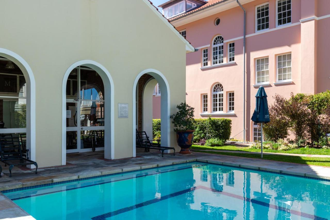 Апартаменты Majestic Ocean View Retreat Кейптаун Экстерьер фото